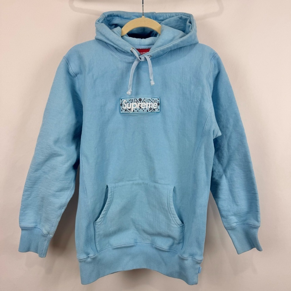 Supreme Bandana Box Logo Hooded Sweatshirt Light Blue FW19 Size Medium Fitted